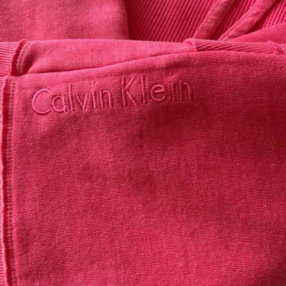 Calvin Klein, Very Nice condition!  Cowl Neck Top - Picture 3 of 4